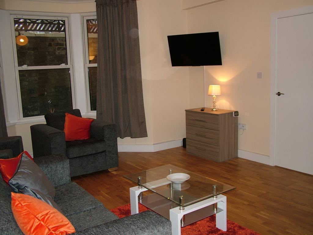 Stratford Apartment Newmarket  Luaran gambar